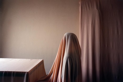 Sarah Westphal: Stilleven (2), 2008. 4 Photographie, Inkjet Prints on Dibond. Courtesy Sarah Westphal & Galerie Zink, Berlin Sarah Westphal: Stilleven (2), 2008. 4 Photographie, Inkjet Prints on Dibond. Courtesy Sarah Westphal & Galerie Zink, Berlin