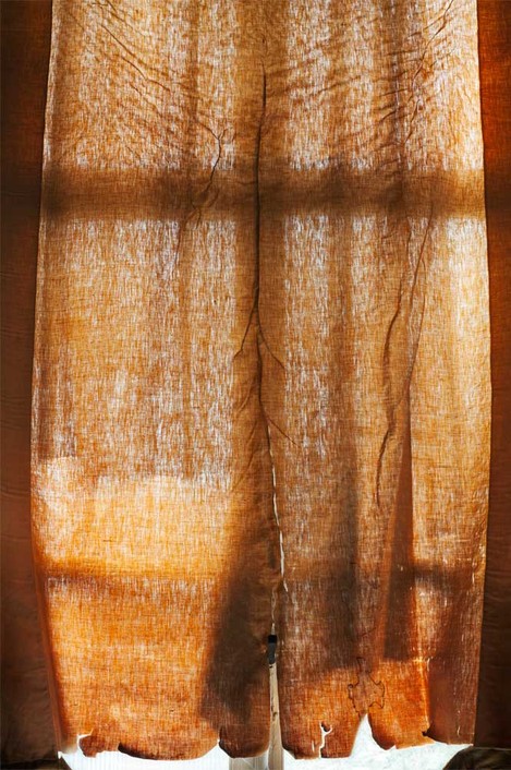 Sarah Westphal: Kratzer – Scratches, 2010-2011. Fotografie, Inkjet Prints auf Dibond. Courtesy Sarah Westphal & Galerie Zink, Berlin