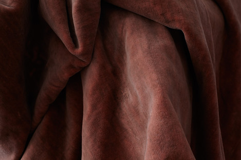 Sarah Westphal: Pelzig, Diptych, 2012. 2 Photographies, Lambda Prints on Dibond. Courtesy Sarah Westphal & Galerie Zink, Berlin Sarah Westphal: Pelzig, Diptych, 2012. 2 Photographies, Lambda Prints on Dibond. Courtesy Sarah Westphal & Galerie Zink, Berlin